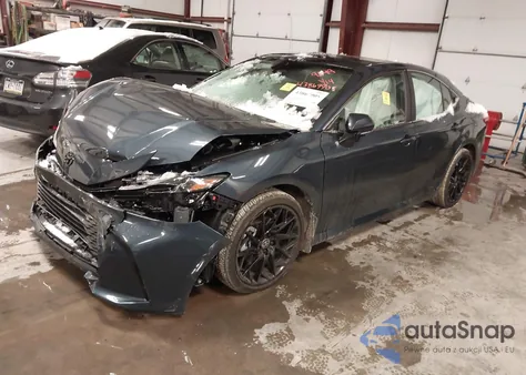 2026 Toyota Camry Xle z USA, uszkodzony, nr VIN 4T1DAACK7TU659249